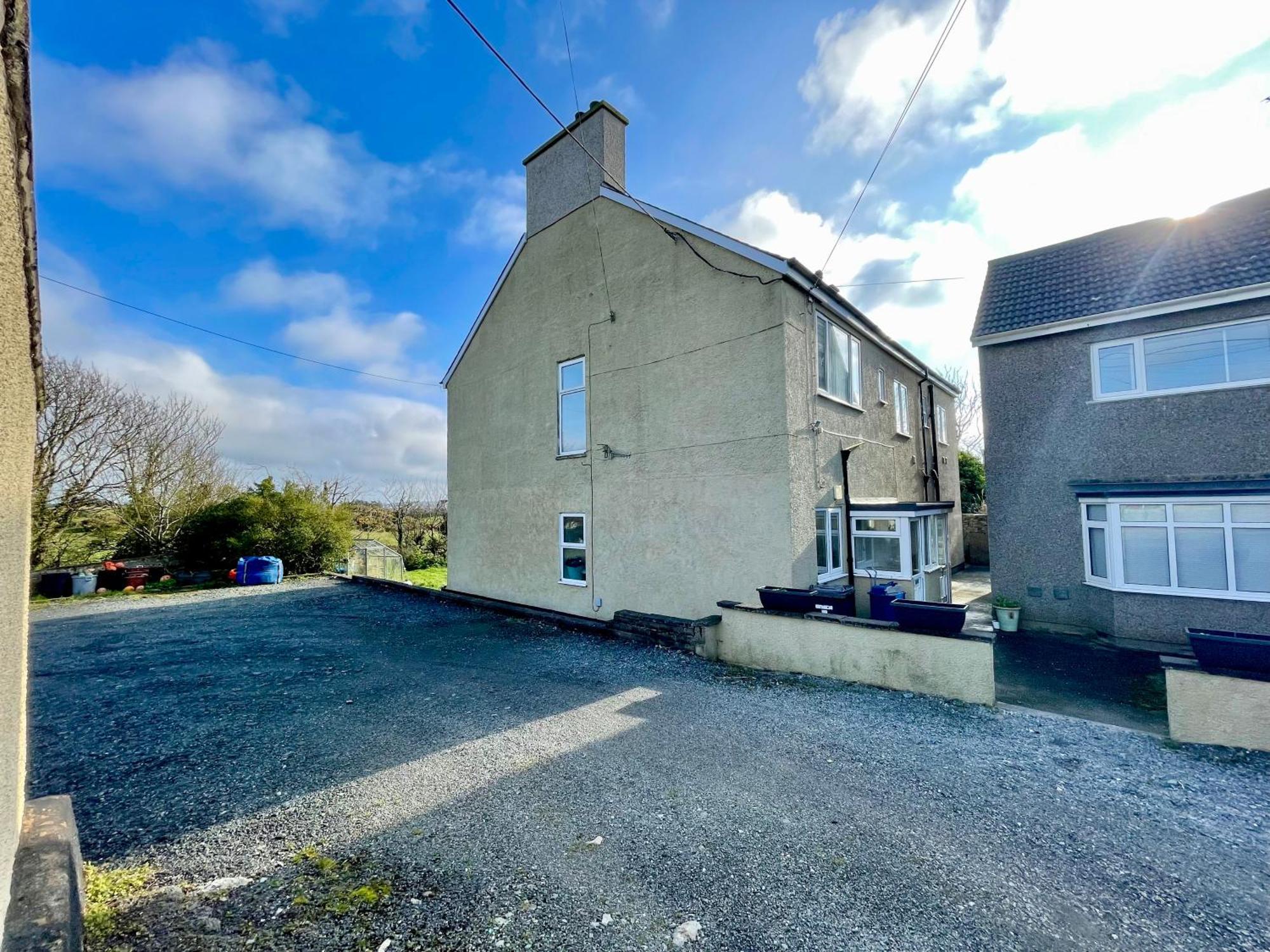 Clydfan Apartment Holyhead Bagian luar foto