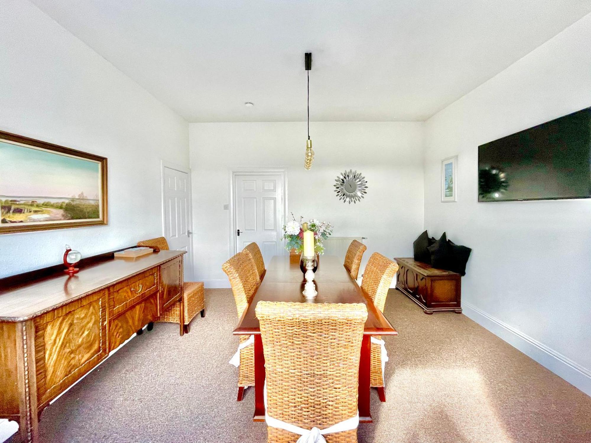 Clydfan Apartment Holyhead Bagian luar foto
