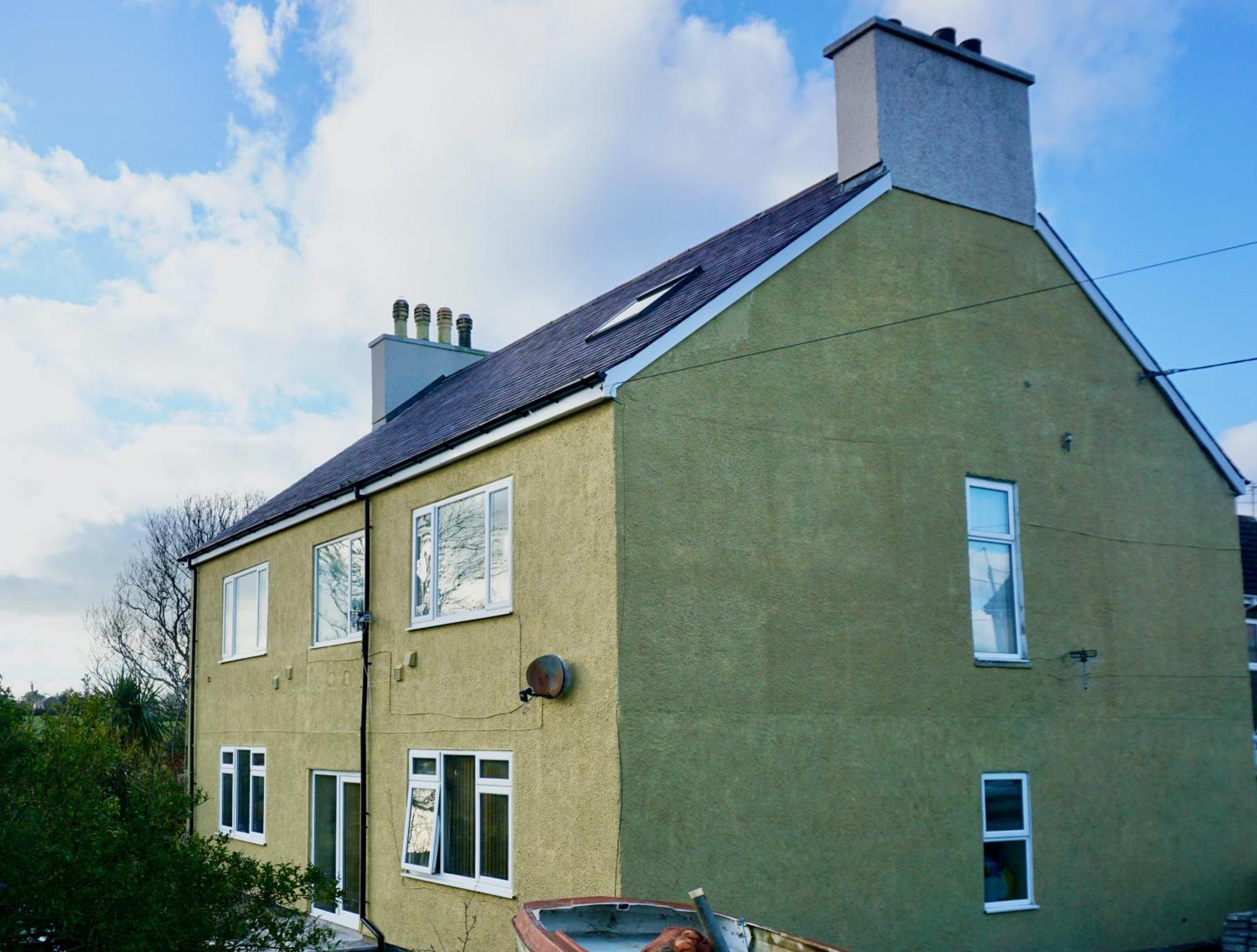 Clydfan Apartment Holyhead Bagian luar foto