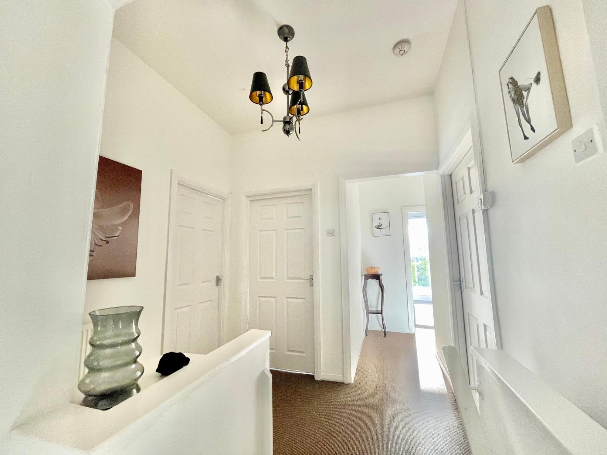 Clydfan Apartment Holyhead Bagian luar foto